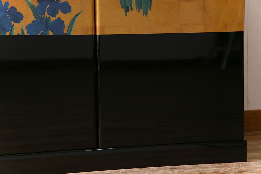 中古　尾形光琳　燕子花図(左隻)　上品な衣装箪笥(ワードローブ)(3)