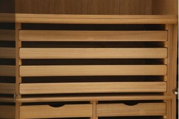 中古　尾形光琳　燕子花図(左隻)　上品な衣装箪笥(ワードローブ)(3)