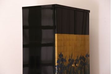 中古　尾形光琳　燕子花図(右隻)　上品な衣装箪笥(ワードローブ)