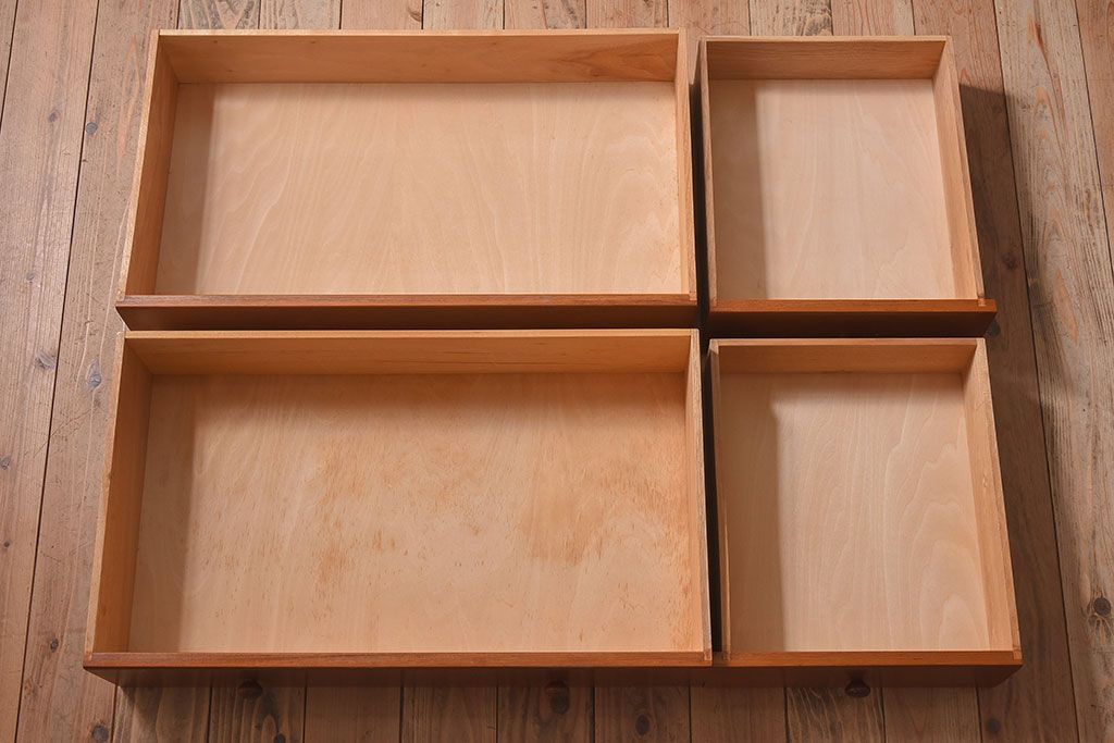 北欧家具　ビンテージ　チーク材　ドレッシングチェスト(ドレッサー)