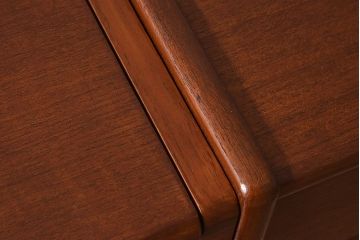 北欧家具　ビンテージ　チーク材　ドレッシングチェスト(ドレッサー)