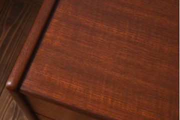 北欧家具　ビンテージ　チーク材　ドレッシングチェスト(ドレッサー)