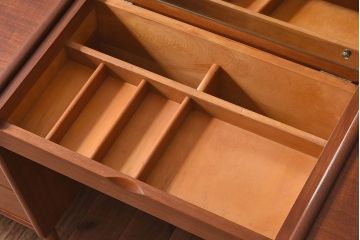 北欧家具　ビンテージ　チーク材　ドレッシングチェスト(ドレッサー)