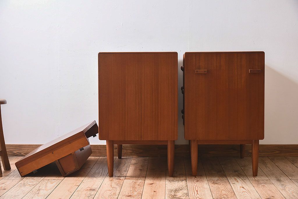 北欧家具　ビンテージ　チーク材　ドレッシングチェスト(ドレッサー)