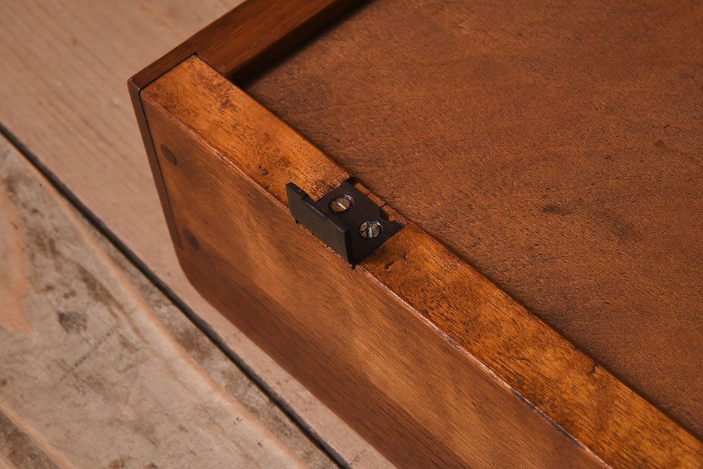 北欧家具　ビンテージ　チーク材　ドレッシングチェスト(ドレッサー)