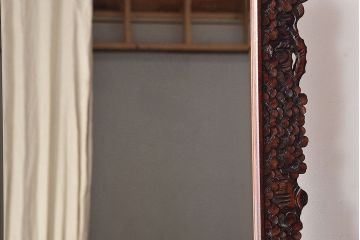 アンティーク雑貨　中古　伝統工芸　軽井沢彫　桜　姿見(大型ミラー)