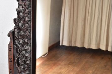 アンティーク雑貨　中古　伝統工芸　軽井沢彫　桜　姿見(大型ミラー)