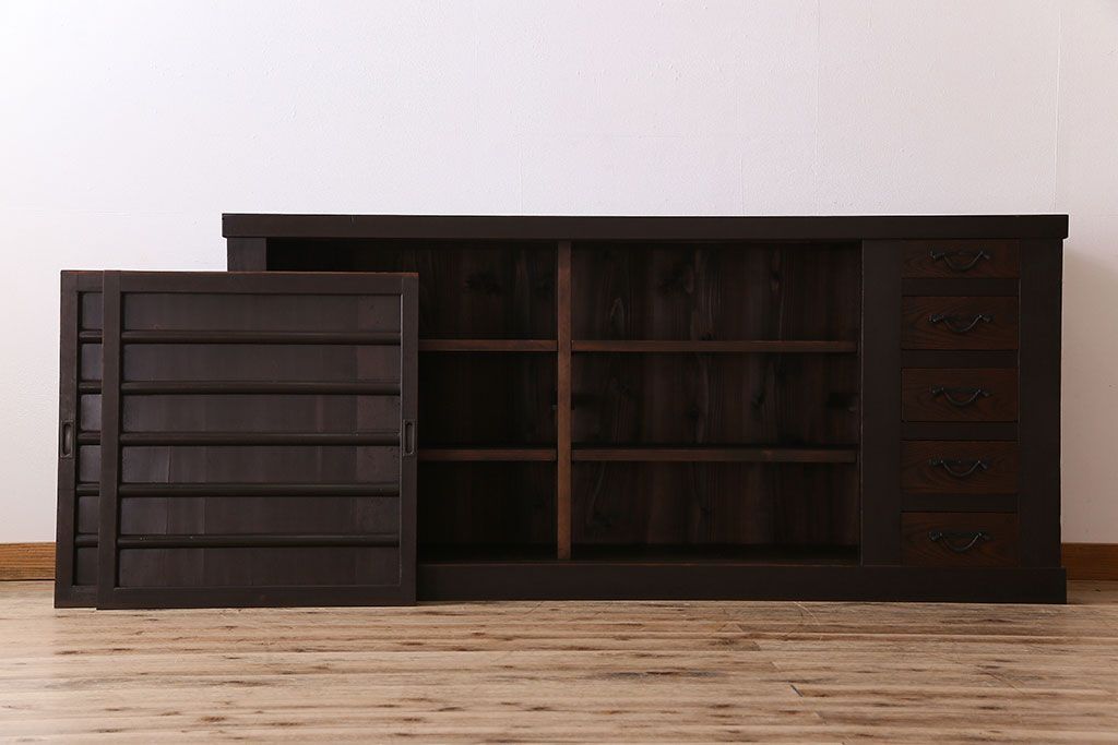 アンティーク家具　古民具・骨董　六尺　昇り引き出し付き!古い水屋箪笥サイドボード(リビングボード・テレビボード)
