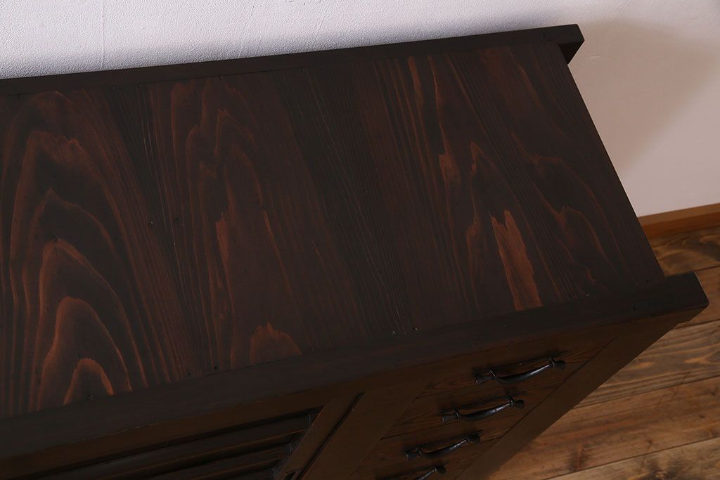 アンティーク家具　古民具・骨董　六尺　昇り引き出し付き!古い水屋箪笥サイドボード(リビングボード・テレビボード)