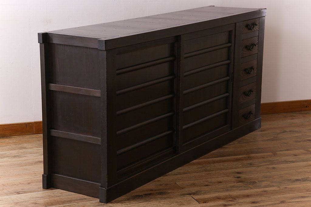 アンティーク家具　古民具・骨董　六尺　昇り引き出し付き!古い水屋箪笥サイドボード(リビングボード・テレビボード)