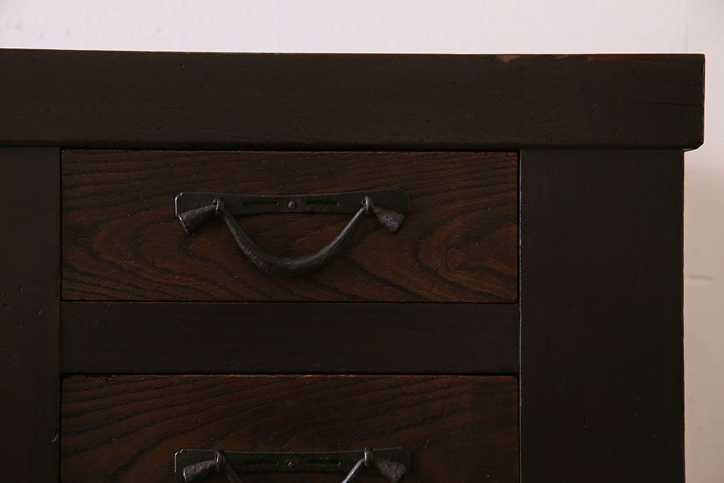 アンティーク家具　古民具・骨董　六尺　昇り引き出し付き!古い水屋箪笥サイドボード(リビングボード・テレビボード)