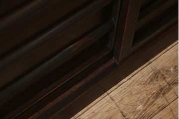 アンティーク家具　古民具・骨董　六尺　昇り引き出し付き!古い水屋箪笥サイドボード(リビングボード・テレビボード)