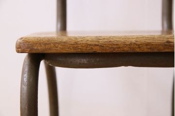 ヴィンテージ家具　イギリス　鉄脚スクールチェア(チャイルドチェア、キッズチェア、アームチェア、ダイニングチェア、板座チェア、ベビーチェア、こども椅子、子どもイス、ビンテージ、英国)(1)