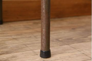 ヴィンテージ家具　イギリス　鉄脚スクールチェア(チャイルドチェア、キッズチェア、アームチェア、ダイニングチェア、板座チェア、ベビーチェア、こども椅子、子どもイス、ビンテージ、英国)(1)