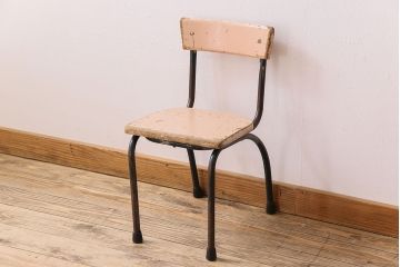 ヴィンテージ家具　イギリスビンテージ　ピンクペイント　スクールチェア(チャイルドチェア)(2)