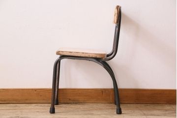 ヴィンテージ家具　イギリスビンテージ　ピンクペイント　スクールチェア(チャイルドチェア)(2)