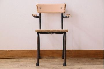 ヴィンテージ家具　イギリス　鉄脚スクールチェア(チャイルドチェア、キッズチェア、アームチェア、ダイニングチェア、板座チェア、ベビーチェア、こども椅子、子どもイス、ビンテージ、英国)(3)(R-024503)