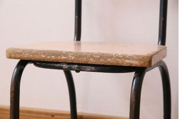 ヴィンテージ家具　イギリス　鉄脚スクールチェア(チャイルドチェア、キッズチェア、アームチェア、ダイニングチェア、板座チェア、ベビーチェア、こども椅子、子どもイス、ビンテージ、英国)(3)(R-024503)