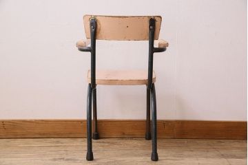 ヴィンテージ家具　イギリス　鉄脚スクールチェア(チャイルドチェア、キッズチェア、アームチェア、ダイニングチェア、板座チェア、ベビーチェア、こども椅子、子どもイス、ビンテージ、英国)(3)(R-024503)