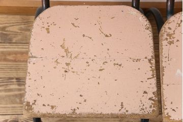 ヴィンテージ家具　イギリス　鉄脚スクールチェア2脚セット(チャイルドチェア、キッズチェア、ダイニングチェア、板座チェア、ベビーチェア、こども椅子、子どもイス、ビンテージ、英国、バラ売り可能)(R-024505)