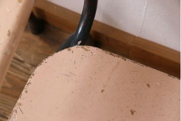 ヴィンテージ家具　イギリス　鉄脚スクールチェア2脚セット(チャイルドチェア、キッズチェア、アームチェア、ダイニングチェア、板座チェア、ベビーチェア、こども椅子、子どもイス、ビンテージ、英国、バラ売り可能)(R-024506)