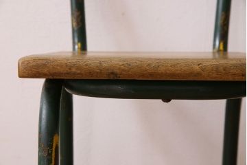 ヴィンテージ家具　イギリス　鉄脚スクールチェア(チャイルドチェア、キッズチェア、アームチェア、ダイニングチェア、板座チェア、ベビーチェア、こども椅子、子どもイス、ビンテージ、英国)