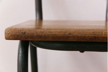 ヴィンテージ家具　イギリス　鉄脚スクールチェア(チャイルドチェア、キッズチェア、アームチェア、ダイニングチェア、板座チェア、ベビーチェア、こども椅子、子どもイス、ビンテージ、英国)