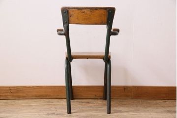 ヴィンテージ家具　イギリス　鉄脚スクールチェア(チャイルドチェア、キッズチェア、アームチェア、ダイニングチェア、板座チェア、ベビーチェア、こども椅子、子どもイス、ビンテージ、英国)