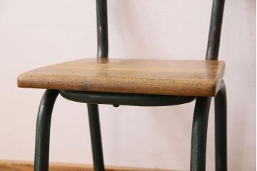 ヴィンテージ家具　イギリス　鉄脚スクールチェア(チャイルドチェア、キッズチェア、アームチェア、ダイニングチェア、板座チェア、ベビーチェア、こども椅子、子どもイス、ビンテージ、英国)(2)