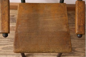 ヴィンテージ家具　イギリス　鉄脚スクールチェア(チャイルドチェア、キッズチェア、アームチェア、ダイニングチェア、板座チェア、ベビーチェア、こども椅子、子どもイス、ビンテージ、英国)(3)