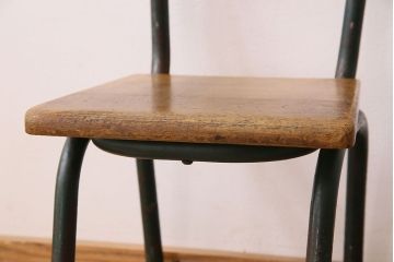 ヴィンテージ家具　イギリス　鉄脚スクールチェア(チャイルドチェア、キッズチェア、アームチェア、ダイニングチェア、板座チェア、ベビーチェア、こども椅子、子どもイス、ビンテージ、英国)(3)