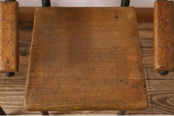 ヴィンテージ家具　イギリス　鉄脚スクールチェア2脚セット(チャイルドチェア、キッズチェア、アームチェア、ダイニングチェア、板座チェア、ベビーチェア、こども椅子、子どもイス、ビンテージ、英国、バラ売り可能)(R-024515)