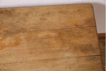 ヴィンテージ家具　鉄脚スクールデスク(キッズデスク)　イギリス　ビンテージ(1)