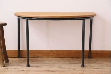 ヴィンテージ家具　半円型天板　鉄脚スクールデスク(キッズデスク)　イギリス　ビンテージ(2)