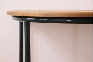 ヴィンテージ家具　半円型天板　鉄脚スクールデスク(キッズデスク)　イギリス　ビンテージ(2)