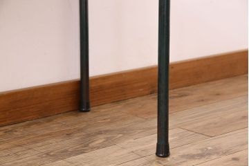 ヴィンテージ家具　半円型天板　鉄脚スクールデスク(キッズデスク)　イギリス　ビンテージ(2)