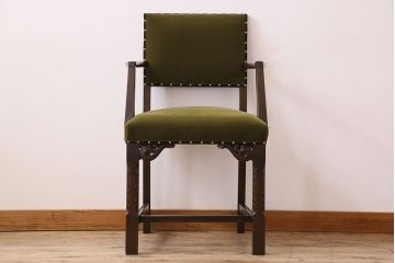 アンティーク家具　オーク材製のアームチェア(椅子)　イギリスアンティーク