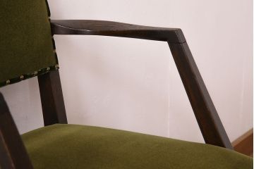 アンティーク家具　オーク材製のアームチェア(椅子)　イギリスアンティーク