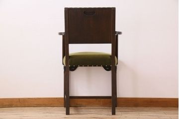 アンティーク家具　オーク材製のアームチェア(椅子)　イギリスアンティーク