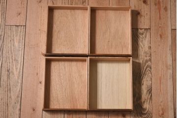 アンティーク家具　和モダン　ネームプレート付き!古い木のシックなアンティーク小引き出し