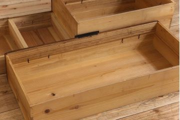 アンティーク家具　檜材天板　アンティークの衣装箪笥ローボード(時代箪笥)