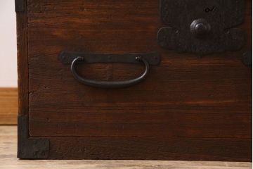 アンティーク家具　檜材天板　アンティークの衣装箪笥ローボード(時代箪笥)