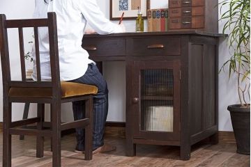 レトロ家具　和製アンティーク　モールガラス入り!古い檜材製のレトロな片袖机(学習机・デスク)