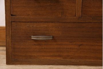 レトロ家具　昭和レトロ　古い桐材の小ぶりでシンプルなアンティーク収納棚