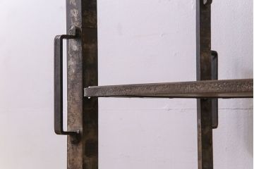 ヴィンテージ家具　ビンテージ　ジャンクインテリア　アイアンラック(飾り棚、陳列棚、ハンガーラック)(1)