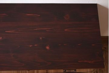 アンティーク家具　檜材天板　鉄脚付き時代箪笥ローボード　前面欅材　和製アンティーク