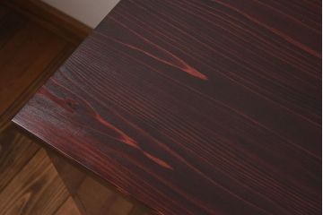 アンティーク家具　檜材天板　鉄脚付き時代箪笥ローボード　前面欅材　和製アンティーク