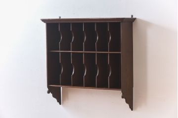 アンティーク家具　イギリスアンティーク　木製のウォールラック