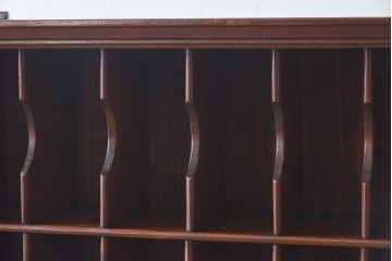 アンティーク家具　イギリスアンティーク　木製のウォールラック