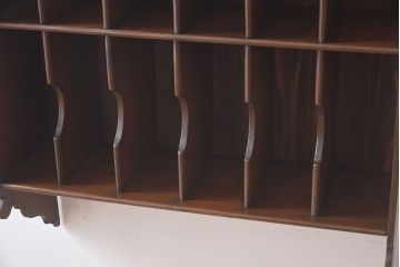 アンティーク家具　イギリスアンティーク　木製のウォールラック